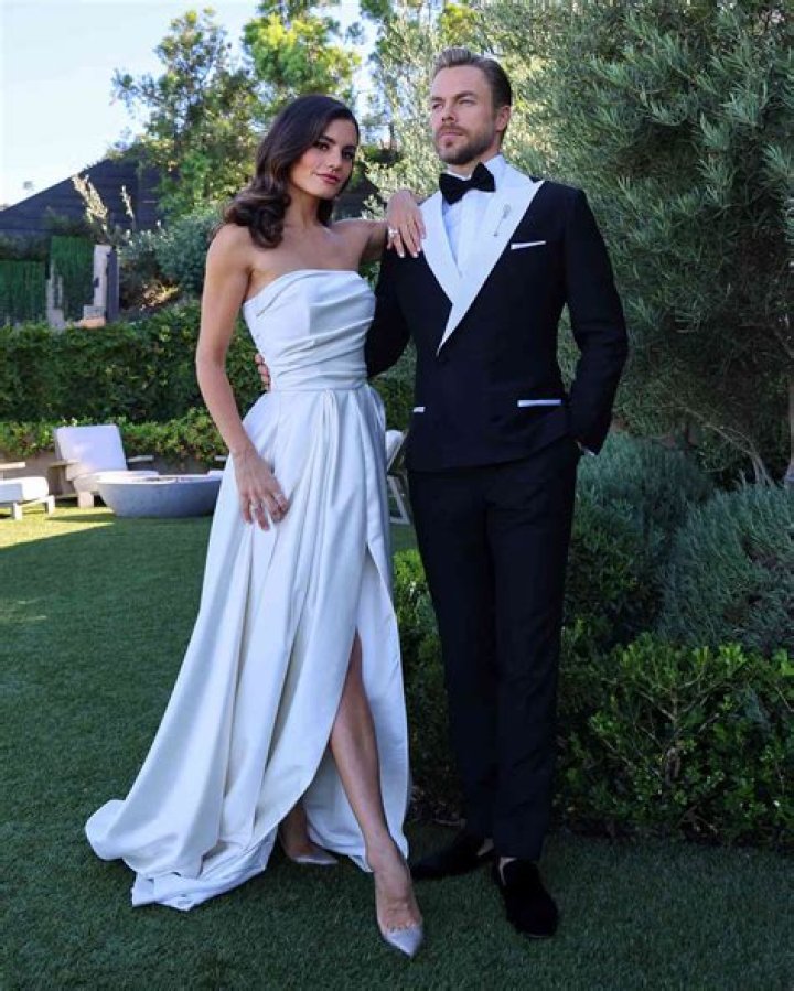 A Glimpse into the Private Life of Frankie Iglesias |