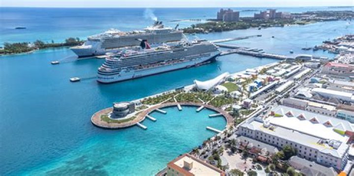 Can you Uber in Nassau?