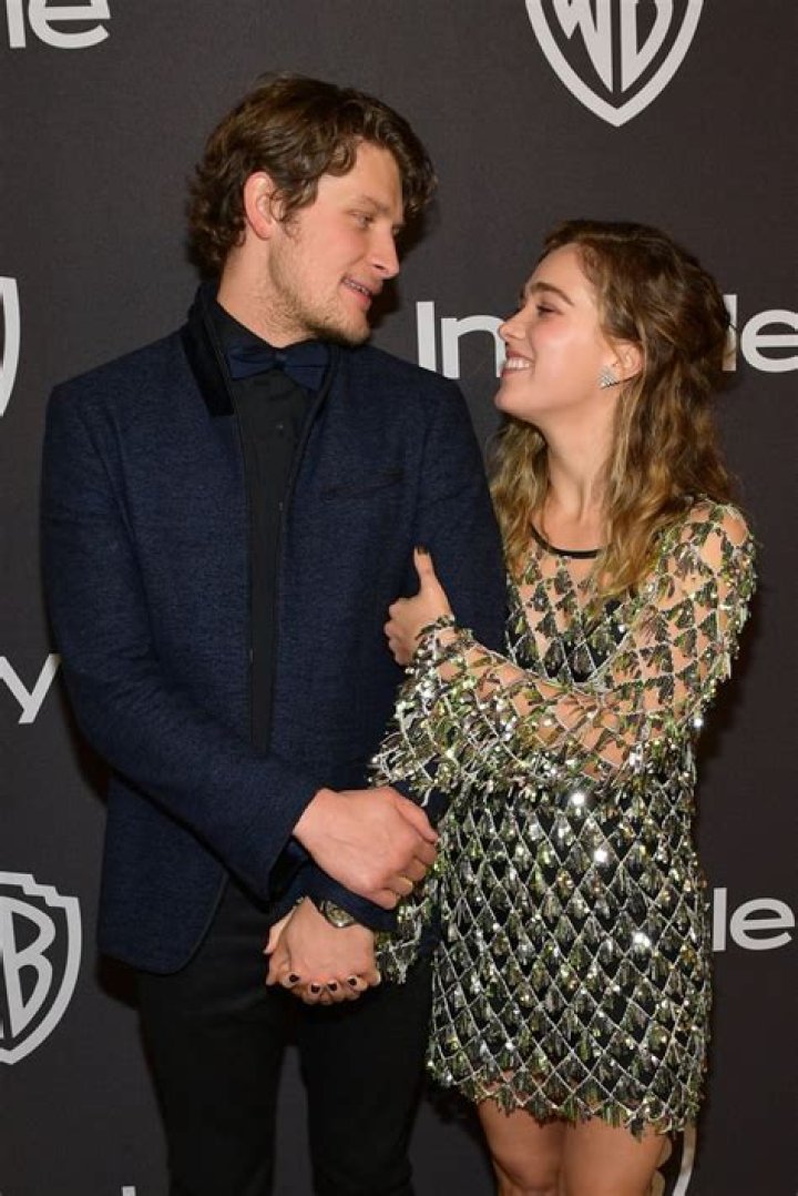 Haley Lu Richardson Is Engaged to Her 'Jane the Virgin' Co-Star