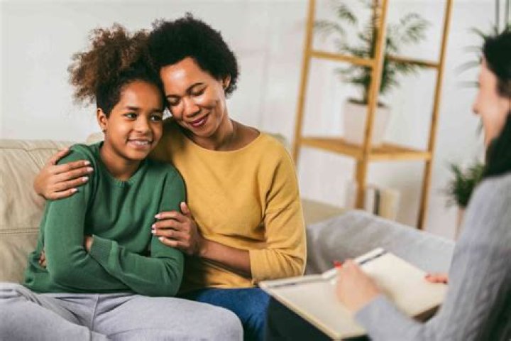 Psychologist Warns Against Eggshell Parenting, Says It Creates Lifelong Attachment Issues